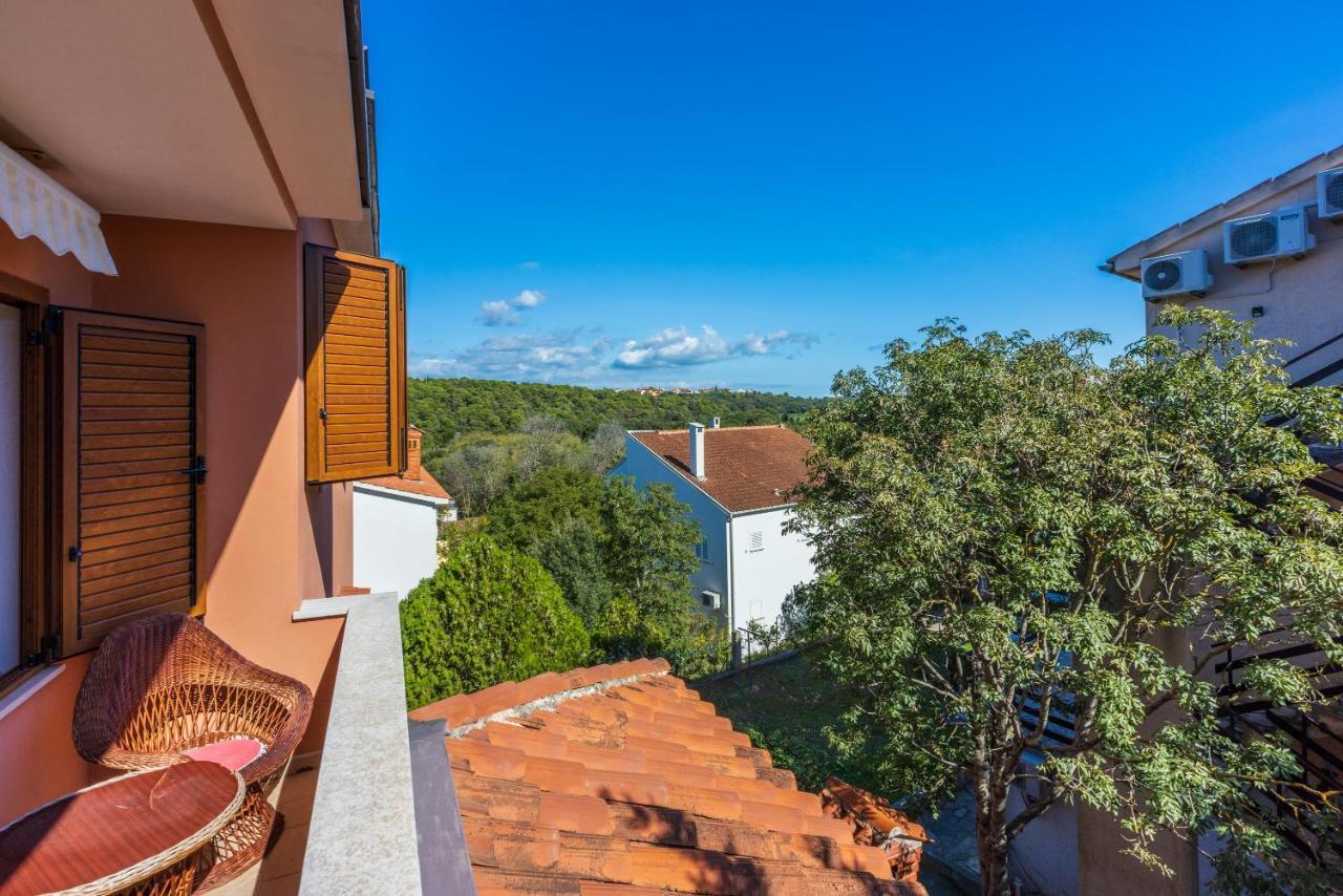 Apartments Villa Mavero Banjole Buitenkant foto