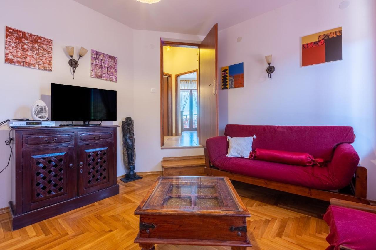 Apartments Villa Mavero Banjole Buitenkant foto